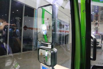 �����ؿ� ������M3000 350���� 8X4 5.6��������ж��ͼƬ