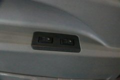 东风华神 T5 130马力 4X2 餐厨垃圾车(楚胜牌)(CSC5072TCAE5)