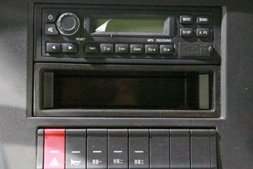 �����ؿ� ������M3000 350���� 8X4 5.6��������ж��ͼƬ