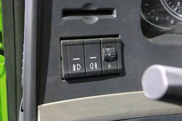 �����ؿ� ������M3000 350���� 8X4 5.6��������ж��ͼƬ