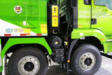 �����ؿ� ������M3000 350���� 8X4 5.6��������ж��ͼƬ