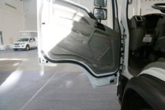 东风华神 T5 130马力 4X2 餐厨垃圾车(楚胜牌)(CSC5072TCAE5)