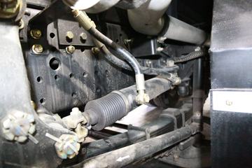�����ؿ� ������M3000 350���� 8X4 5.6��������ж��ͼƬ