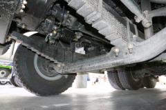 陕汽重卡 德龙新M3000 350马力 8X4 5.6米垃圾自卸车(SX5310ZLJMB246B)