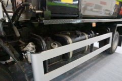 东风华神 T5 130马力 4X2 餐厨垃圾车(楚胜牌)(CSC5072TCAE5)