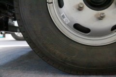 东风华神 T5 130马力 4X2 餐厨垃圾车(楚胜牌)(CSC5072TCAE5)