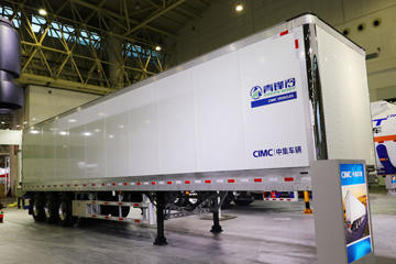 13.75米系列&nbsp;厢式半挂车外观图片