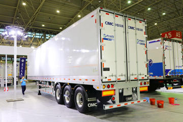 13.75米系列&nbsp;厢式半挂车外观图片