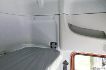 �������� ����H5�п� 245���� 4X2 9.7����ʽ�ػ���(����)ͼƬ