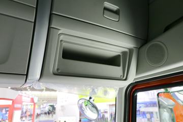 �������� ����H5�п� 245���� 4X2 9.7����ʽ�ػ���(����)ͼƬ