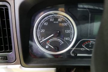 �������� ����H5�п� 245���� 4X2 9.7����ʽ�ػ���(����)ͼƬ