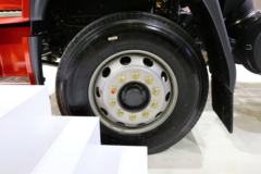 东风柳汽 乘龙H5中卡 245马力 4X2 9.7米厢式载货车(国六)(LZ5180XXYH5AC2)