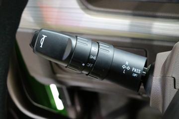 �������� ����H7 400���� 6X4 5.4����ж��ͼƬ