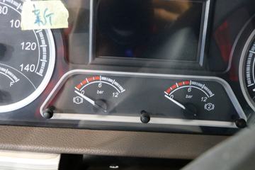 �������� ����H7 400���� 6X4 5.4����ж��ͼƬ