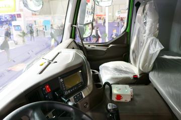 �������� ����H7 400���� 6X4 5.4����ж��ͼƬ