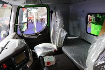 �������� ����H7 400���� 6X4 5.4����ж��ͼƬ