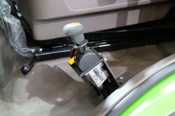 �������� ����H7 400���� 6X4 5.4����ж��ͼƬ