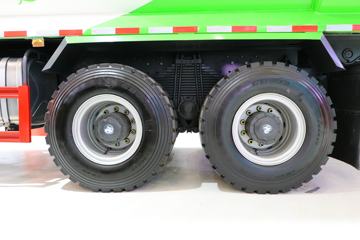 �������� ����H7 400���� 6X4 5.4����ж��ͼƬ