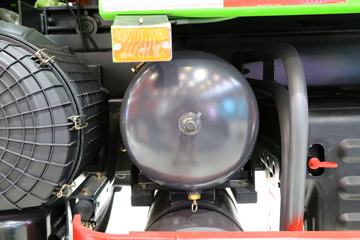 �������� ����H7 400���� 6X4 5.4����ж��ͼƬ