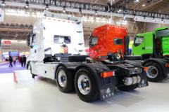 东风柳汽 乘龙T7重卡 560马力 6X4长头牵引车(国六)