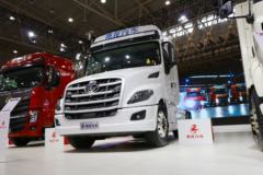 东风柳汽 乘龙T7重卡 560马力 6X4长头牵引车(国六)