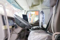 东风柳汽 乘龙T7重卡 560马力 6X4长头牵引车(国六)