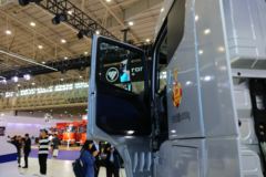 福田 欧曼EST重卡 国典版 超级卡车 560马力 6X4牵引车(16挡)