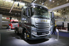 格尔发K7牵引车限时促销中 优惠1万