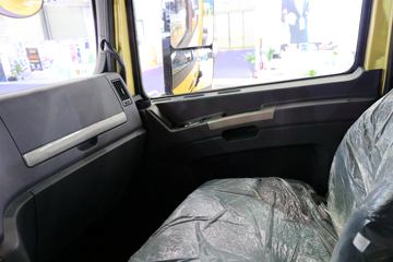 �����ؿ� ����X3000 460���� 6X4 LNGǣ����(����)ͼƬ