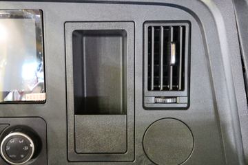 �����ؿ� ����X3000 460���� 6X4 LNGǣ����(����)ͼƬ