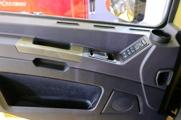 �����ؿ� ����X3000 460���� 6X4 LNGǣ����(����)ͼƬ