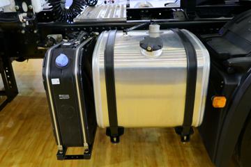 �����ؿ� ����X3000 460���� 6X4 LNGǣ����(����)ͼƬ