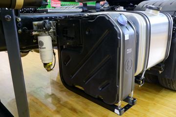 �����ؿ� ����X3000 460���� 6X4 LNGǣ����(����)ͼƬ