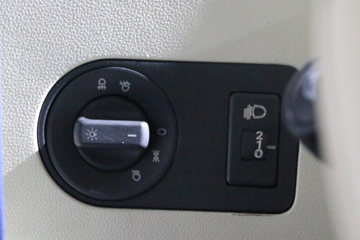ó ؿ 560 4X2 AMTԶǣ()ͼƬ