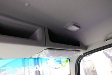 ���� ŷ��Rϵ 220���� 8.1���Ű���ʽ�ػ���(����)(BJ5166XXY-2A)ͼƬ