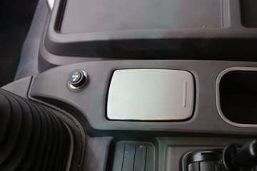 ���� ŷ��Rϵ 220���� 8.1���Ű���ʽ�ػ���(����)(BJ5166XXY-2A)ͼƬ