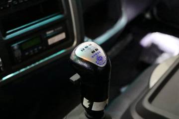 ���� ŷ��Rϵ 220���� 8.1���Ű���ʽ�ػ���(����)(BJ5166XXY-2A)ͼƬ