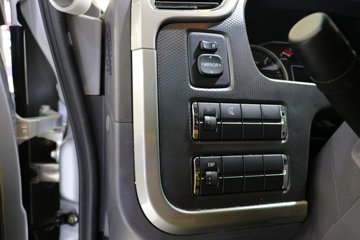 ���� ŷ��Rϵ 220���� 8.1���Ű���ʽ�ػ���(����)(BJ5166XXY-2A)ͼƬ