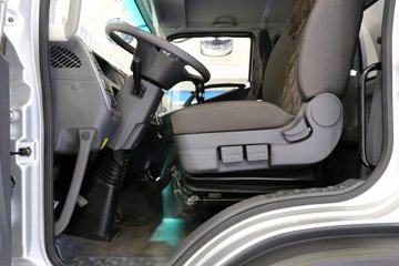 ���� ŷ��Rϵ 220���� 8.1���Ű���ʽ�ػ���(����)(BJ5166XXY-2A)ͼƬ