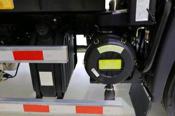 ���� ŷ��Rϵ 220���� 8.1���Ű���ʽ�ػ���(����)ͼƬ