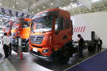 东风商用车 天锦KR 190马力 4X2 5.8米载货车底盘(DFH5180CCYE3)