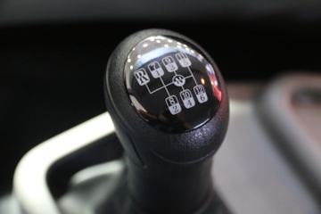 �������ó� ����KC�ؿ� 430���� 8X4 7����ж��(DFH3310A15)ͼƬ