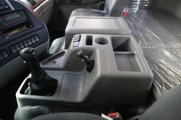 �������ó� ����KC�ؿ� 430���� 8X4 7����ж��(DFH3310A15)ͼƬ