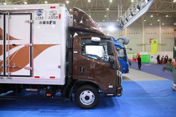 Ծ�� ��ԽC500-33 156���� 4X2 4.09����س�(SH5042XLCZFDDWZ3)ͼƬ