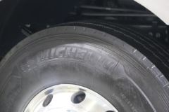 江铃重汽 威龙HV5重卡 530马力 6X4 AMT自动挡牵引车