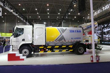 东风柳汽底盘&nbsp;除尘车外观图片