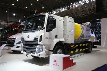 东风柳汽底盘&nbsp;除尘车外观图片