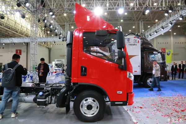 上海航如跃进c500PLUS优惠0.6万8.8万起售