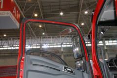 跃进 开拓T700 220马力 6X2 6.7米自卸车(SH3242VGDDWW4)