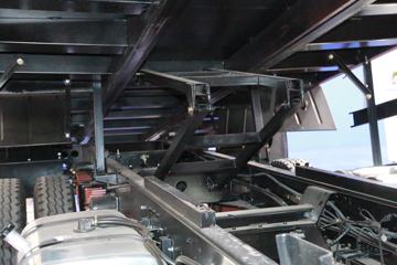 Ծ�� ����T700 220���� 6X2 6.7����ж��(SH3242VGDDWW4)ͼƬ